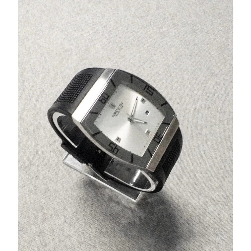 Kenneth Cole‎ KC1403 Wrist Watch Mens 38mm New Battery
